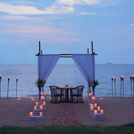 Moevenpick Siam Hotel Na Jomtien Pattaya Na Chom Thian Εξωτερικό φωτογραφία